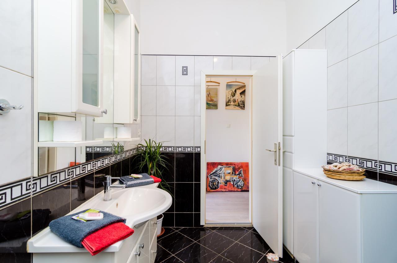 Apartment Caceris ドゥブロブニク エクステリア 写真